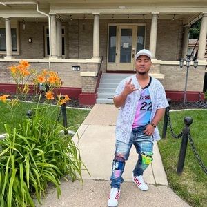 Meet your Posher, Wounenee ekenenee